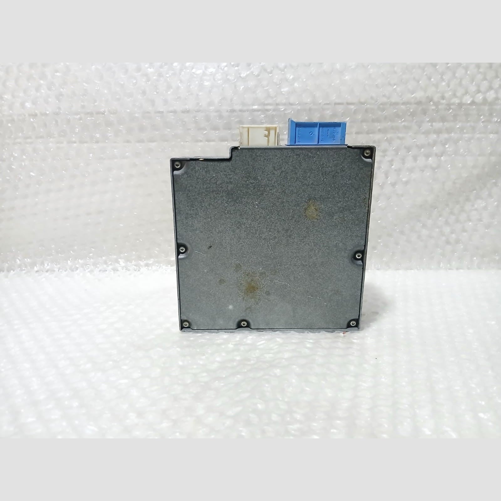 BMW 7 Series 2005-2008 E65/E66 Used TV Module  2001-2008 6958396