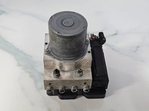 OEM BMW F10 F12 F01 F02 ABS Anti Lock Brake DSC Pump Module 6853400