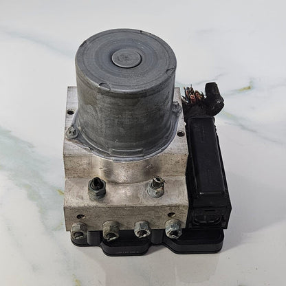 OEM BMW F10 F12 F01 F02 ABS Anti Lock Brake DSC Pump Module 6853400