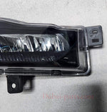 Load image into Gallery viewer, 2019-2021 BMW X3 Front Right Fog Light 9492772 X3 G01 OEM