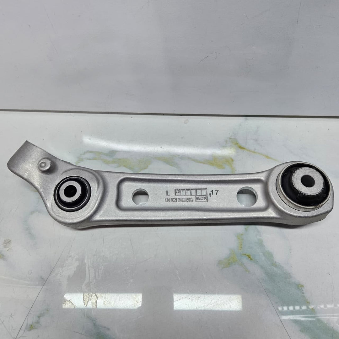 BMW 5 Series G30 Front Suspension Control Arm Front Left Lower Rubber 6861181 