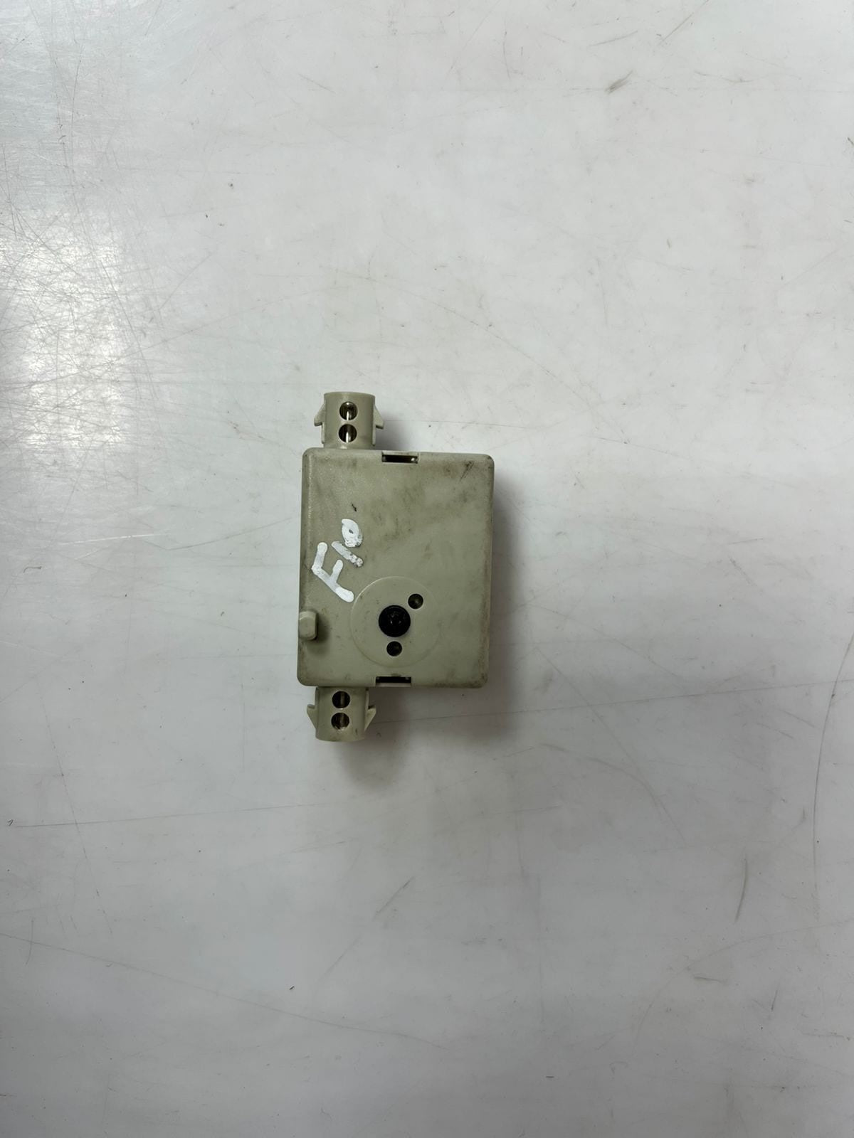 2011-2014 BMW 5 SERIES F10 F11 AERIAL ANTENNA AMPLIFIER control UNIT 9118262 