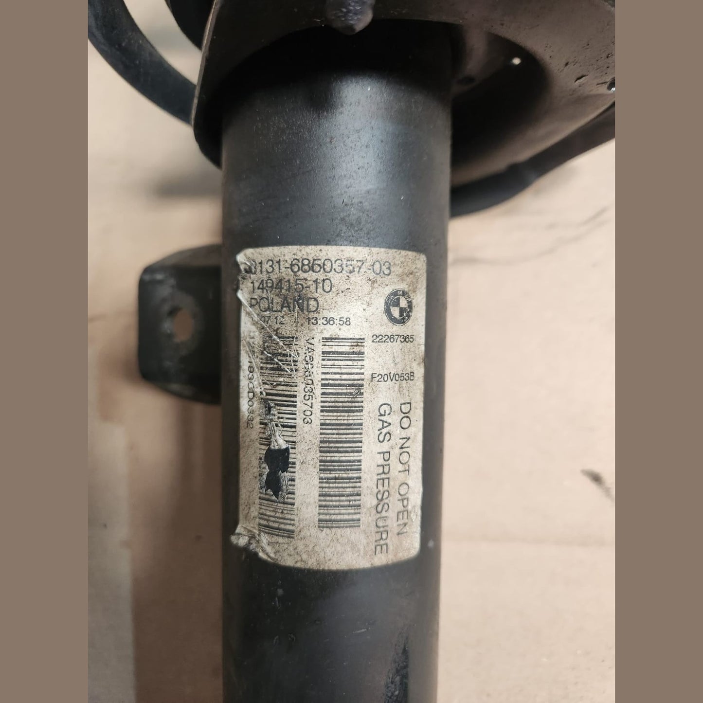 BMW Front left Shock Absorber 6850357 F20 F21 and F33