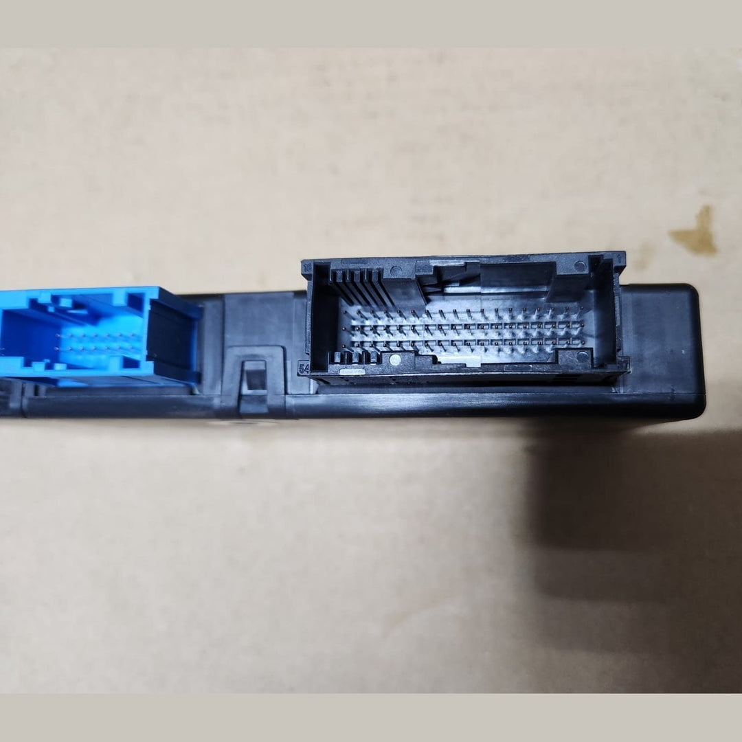 2009-2015 BMW 750i Central Gateway Control Module 9266407