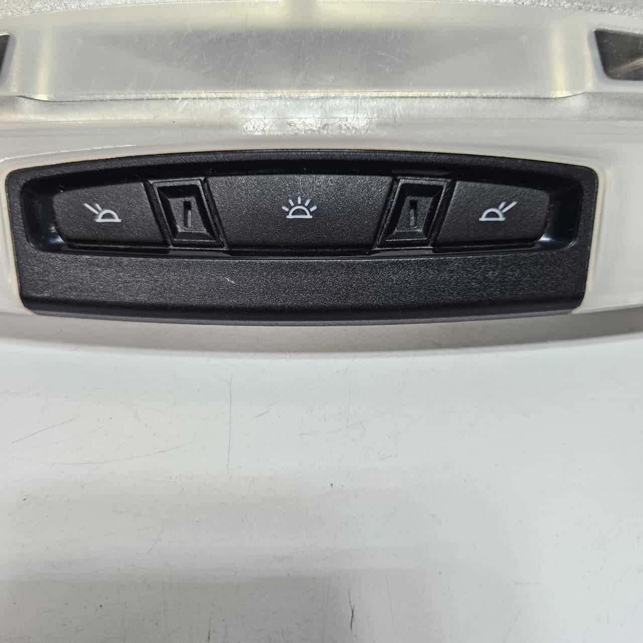 2016-2018 3 4 Series BMW F20 F21 F30 F31 F32 M2 Front Dome Light 9312496