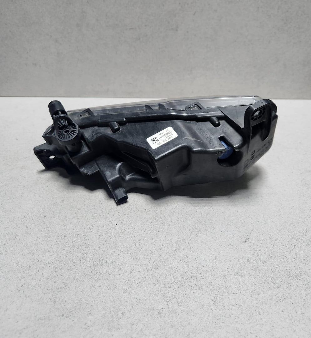 Genuine 2019-2023 BMW 330i Front Left Fog Light 8089525 3 Series G20 G28