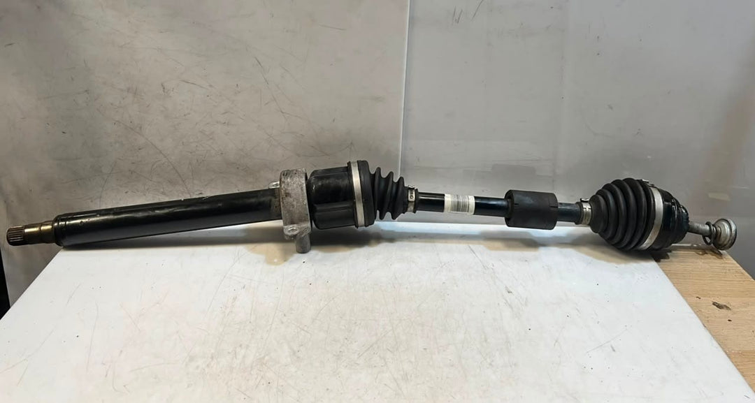 2015-2022 BMW 1' 2' F45 F46 X1 F48 F52 X2 F39 Front Driveshaft 8657704 OEM