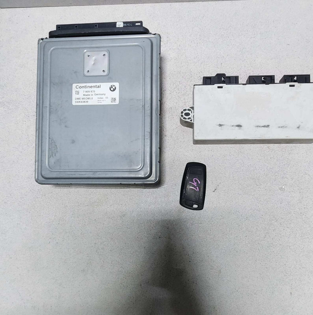 2009-2015 BMW 750i Engine Control Module 7609670 N63 V8 4.4 ECU SET F02