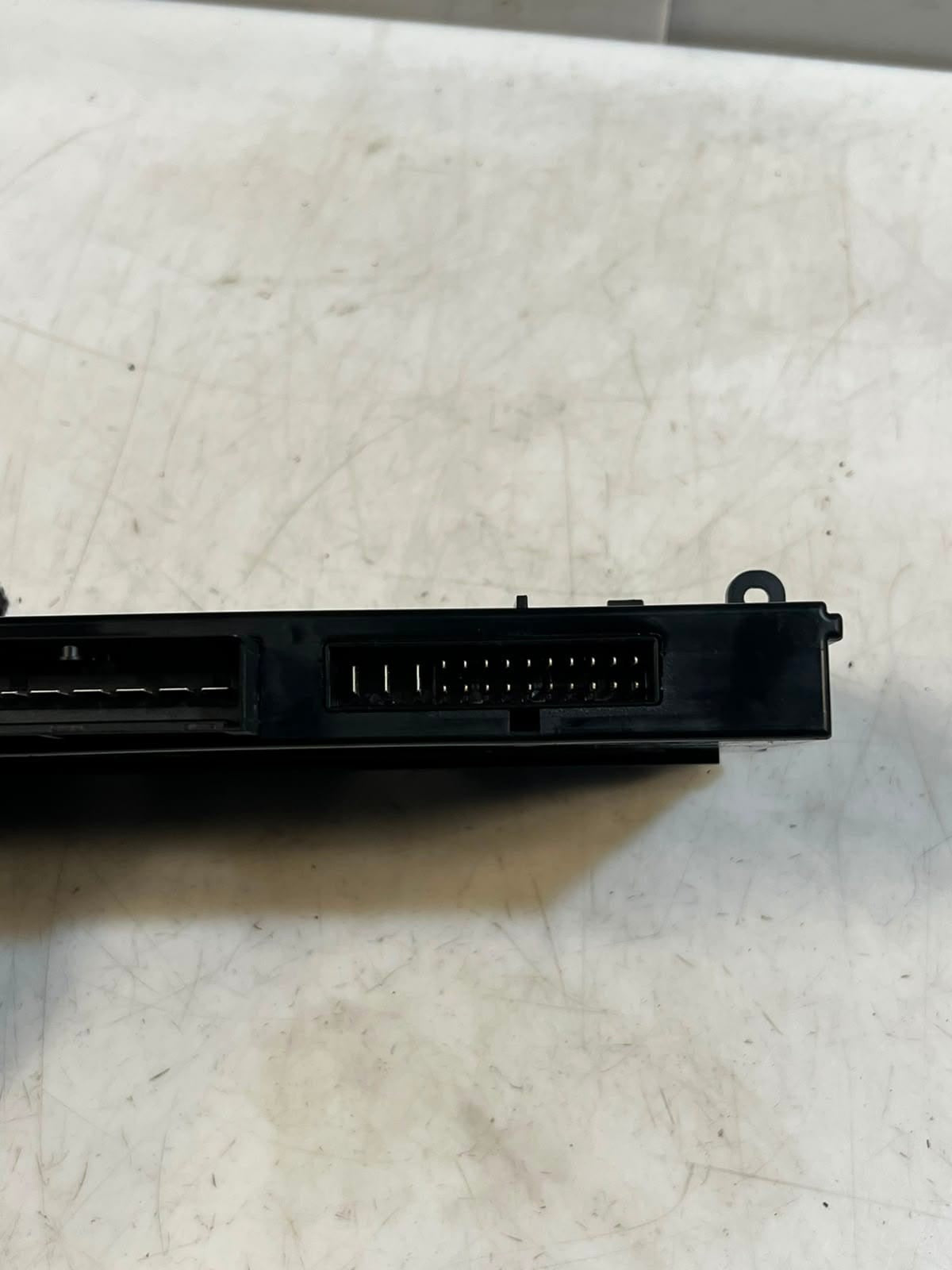 2013-2018 BMW 5 Series GT F07 6' F06 M6 Body Control Module BCM 9345326 OEM