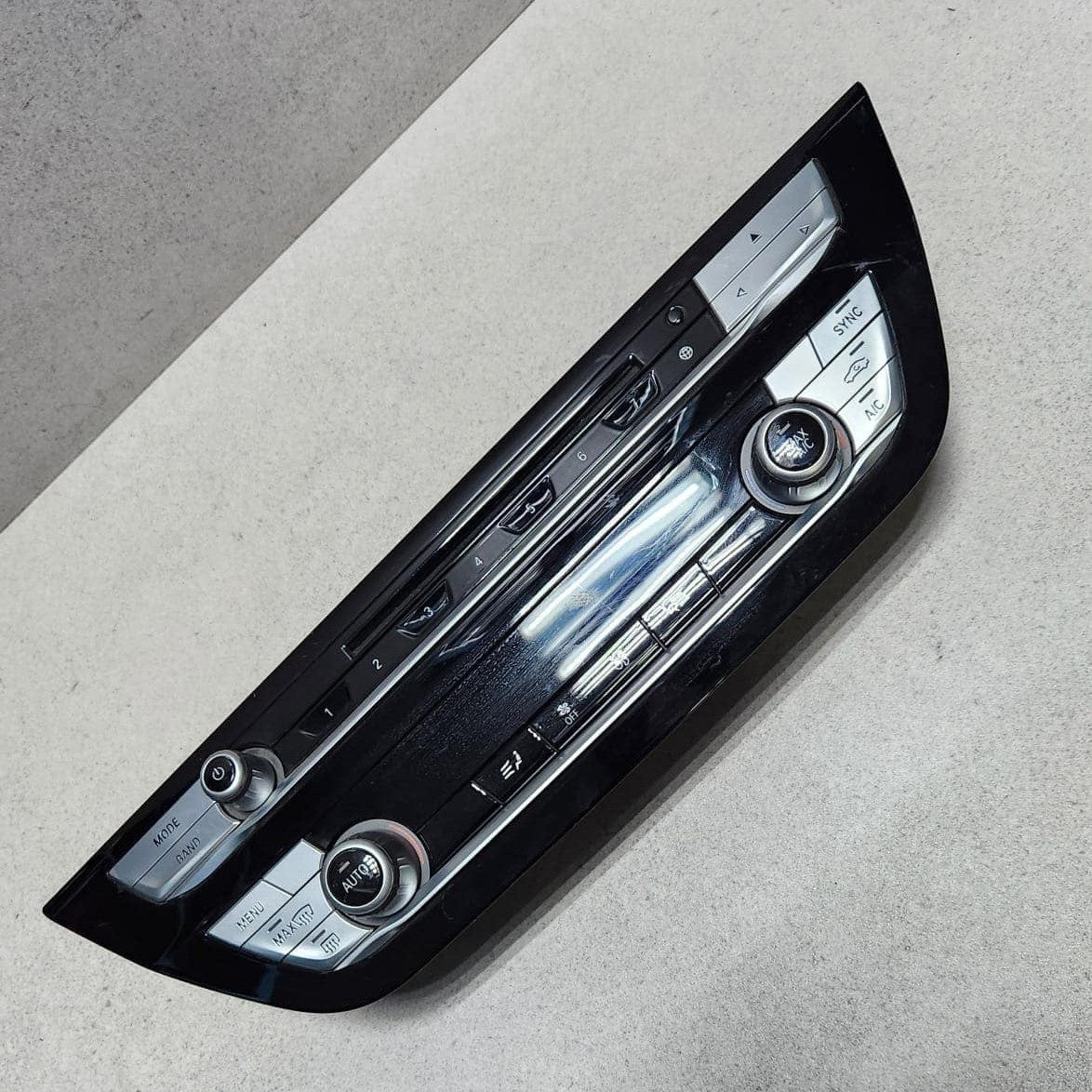 2018 BMW X3 Climate Control Panel 7951982 G01 X3 G02 X4 F97 X3M F98 X4M and iX3