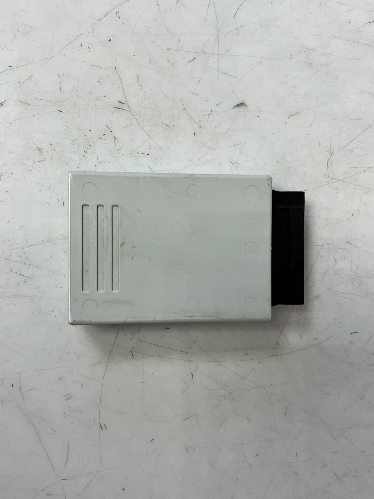 2008-2010 BMW 528i 5 Series E60 E61 Body Control Module BCM 9113064 OEM
