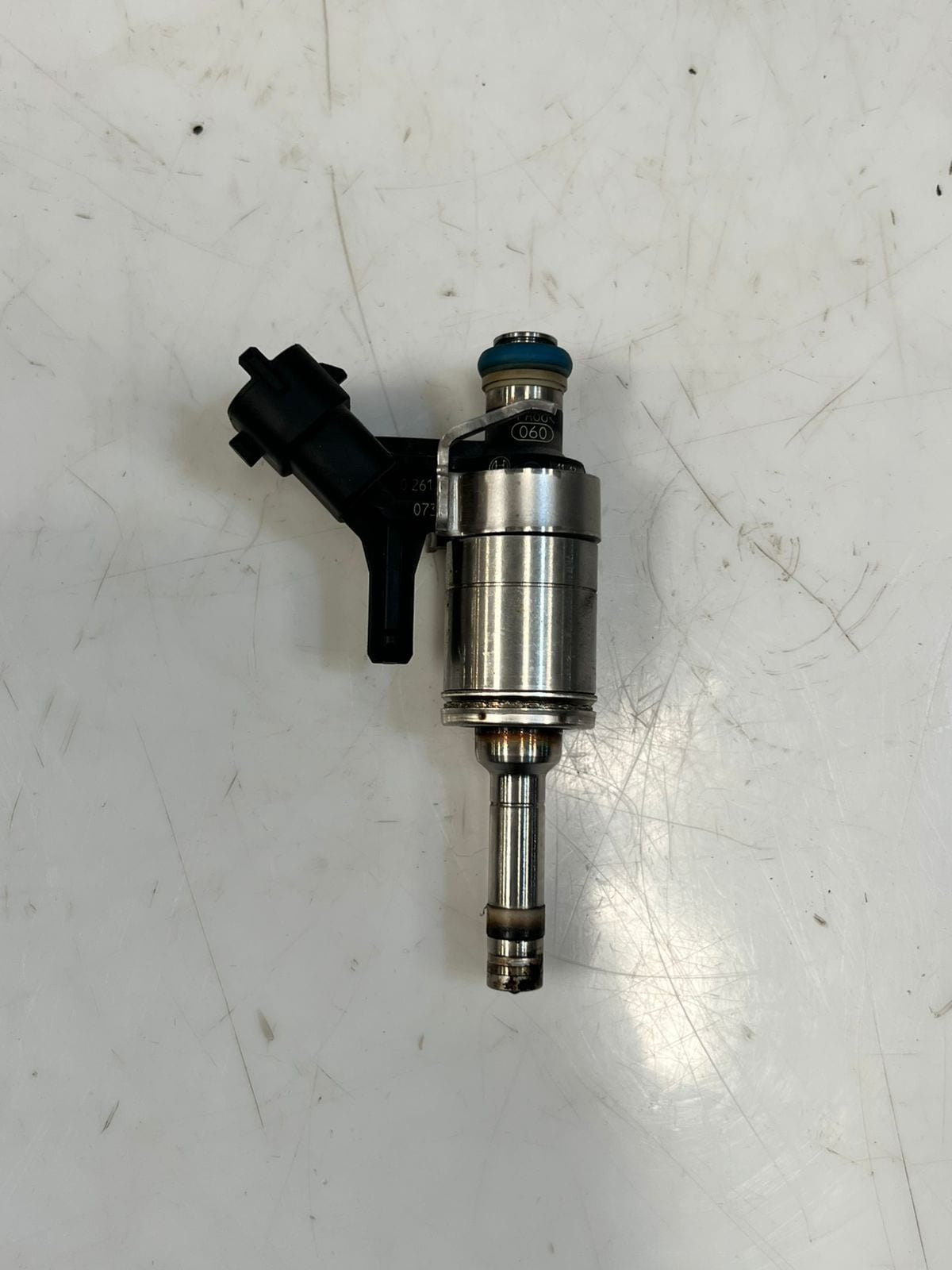 2012-2015 BMW 118i Mini Cooper R55 R56 R57 R58 Fuel Injector 7591623 OEM