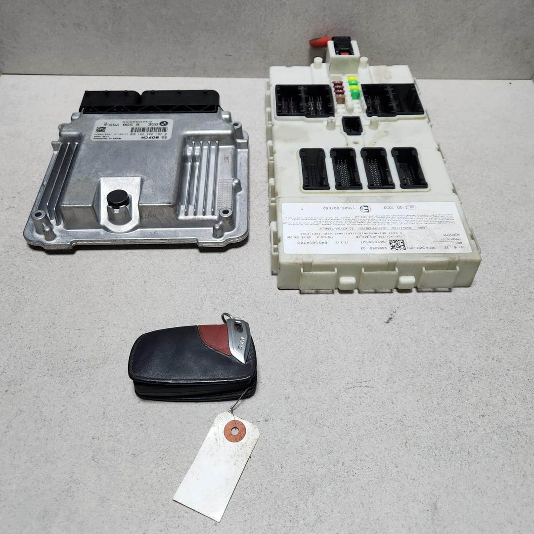 BMW Engine Control Unit DDE 8598759 ECU SET 320D 2017 B47 RHD 