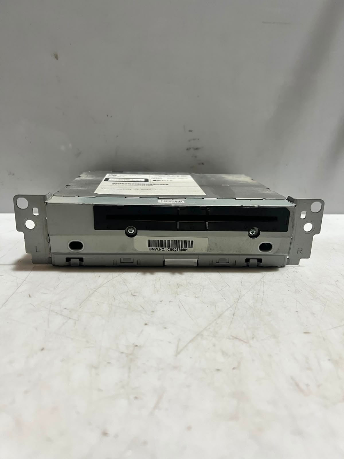 BMW X3 F25 xDrive 20d CD/DVD/GPS Audio Navigation HEAD UNIT 9323799 OEM
