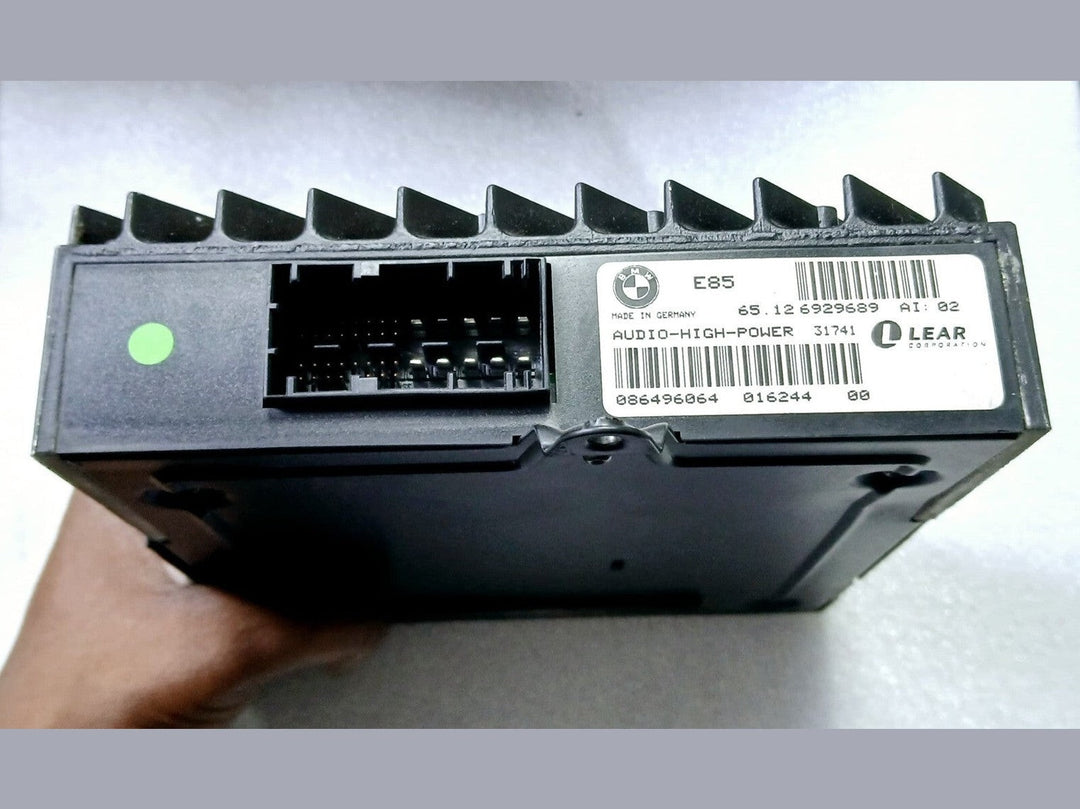 BMW 2002-2008 E85 Z4 Top Hifi Audio Amp Amplifier 6929689 OEM