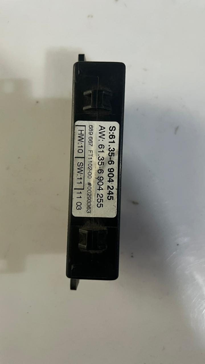 2001-2003 BMW 525i Door Control Module 6904245- E39 5-Series including 525i, 530