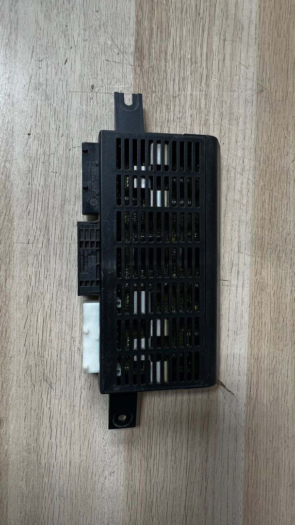 2000-2003 BMW M5 Lighting Control Module 6961141  E38 E39 E53 X5 M5 models