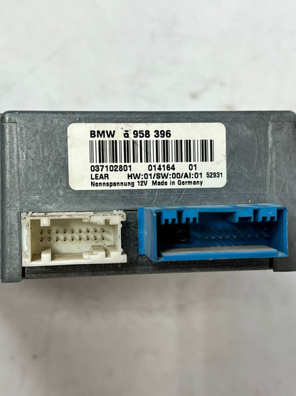 2005 BMW E60, E61, E65, E90, E70 X5, E71 X6 E66 TV /Video Control Module 6958396