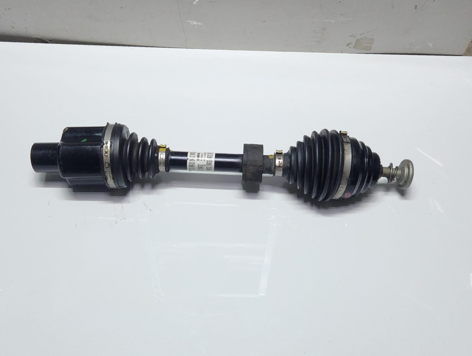 2020-2021 BMW X1 Front Axle Shaft 8482646 X2 and 2 Series F39 F40 F44 F45 F46  