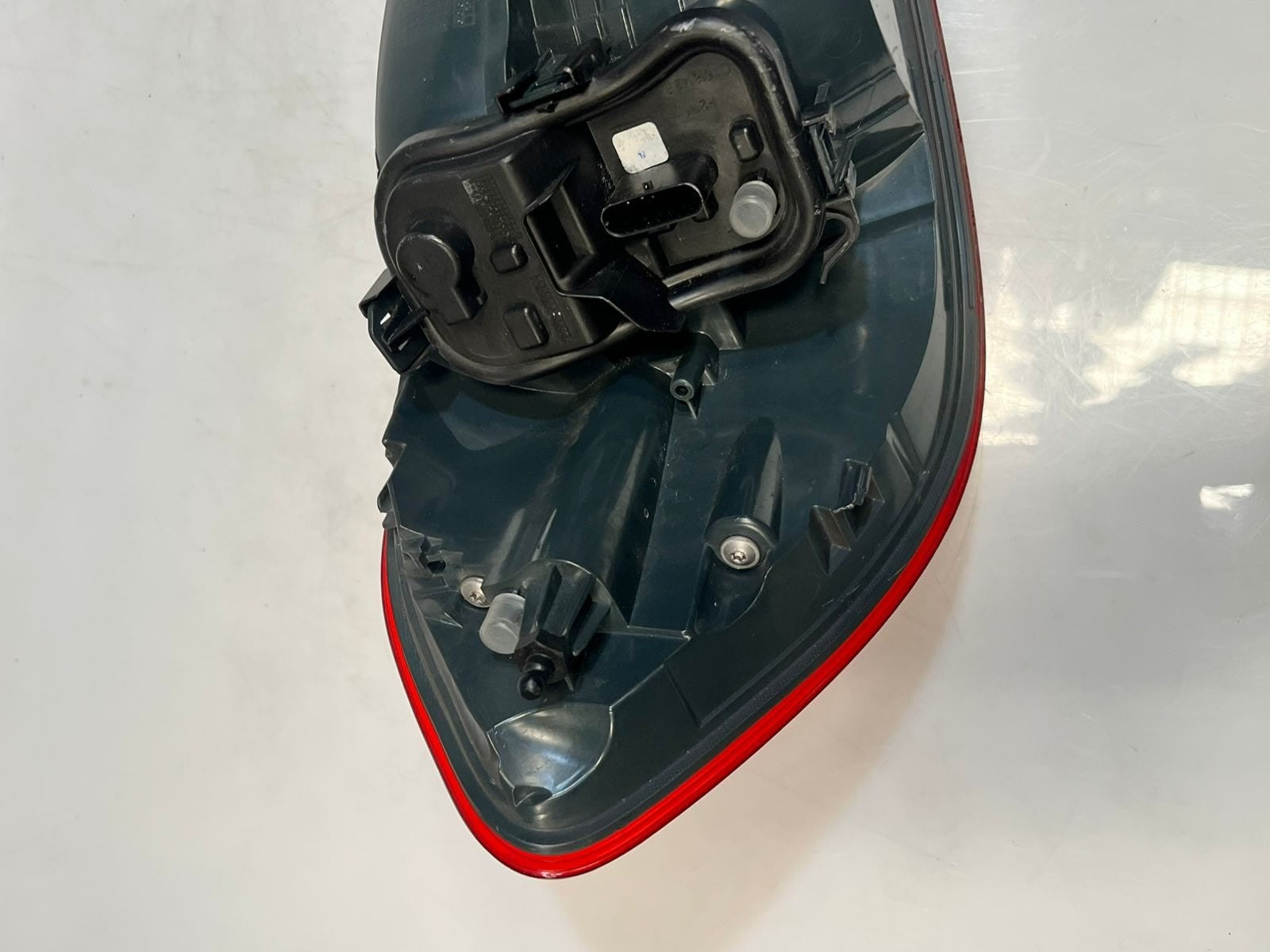 BMW F32, F33, F36, F82, F83 M2 Outer Tail Light LEFT RIGHT 7296098 7296097