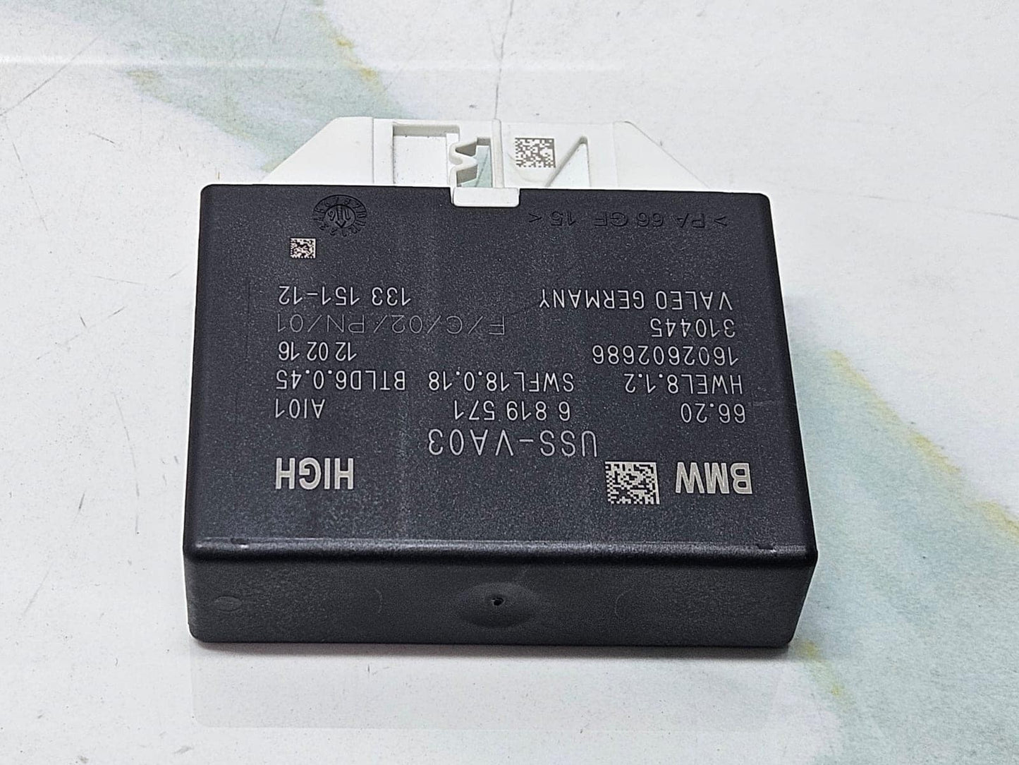 BMW 7 Series G11 and G12 Parking Assistant Control Unit 6819571 OEM