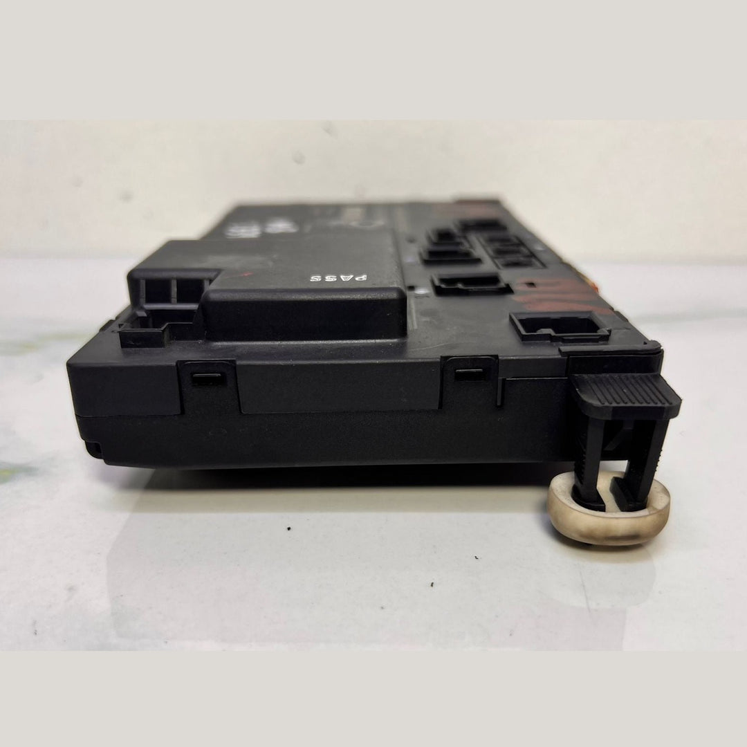 2006-2011 Mercedes-Benz CLS500 Door Control Module 219 8201926 W219 CLS Class