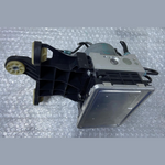 Load image into Gallery viewer, OEM 2021 BMW G20 G26 ABS PUMP ASSEMBLY 5A44C38-01 - 5A44C39