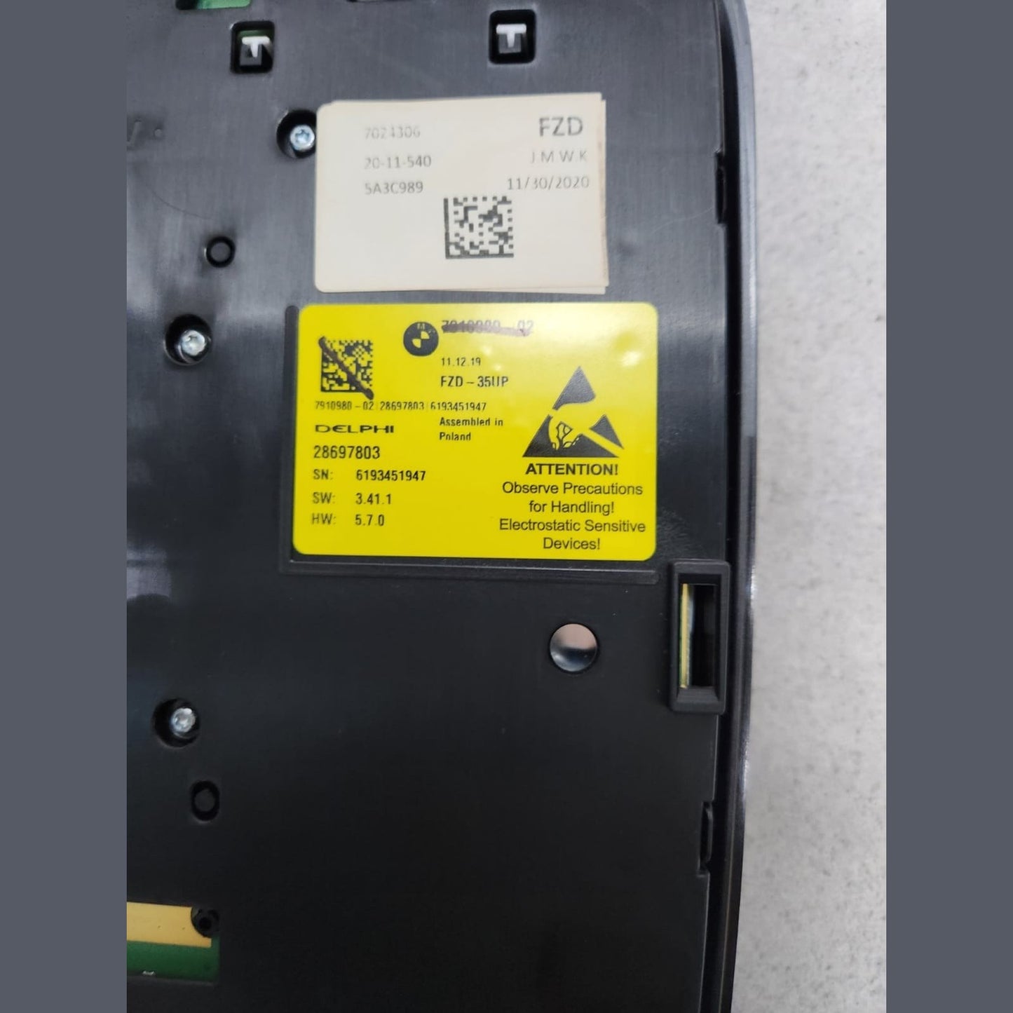 Genuine 2017 BMW X3 Roof Functional Center 7910980 X3 G01