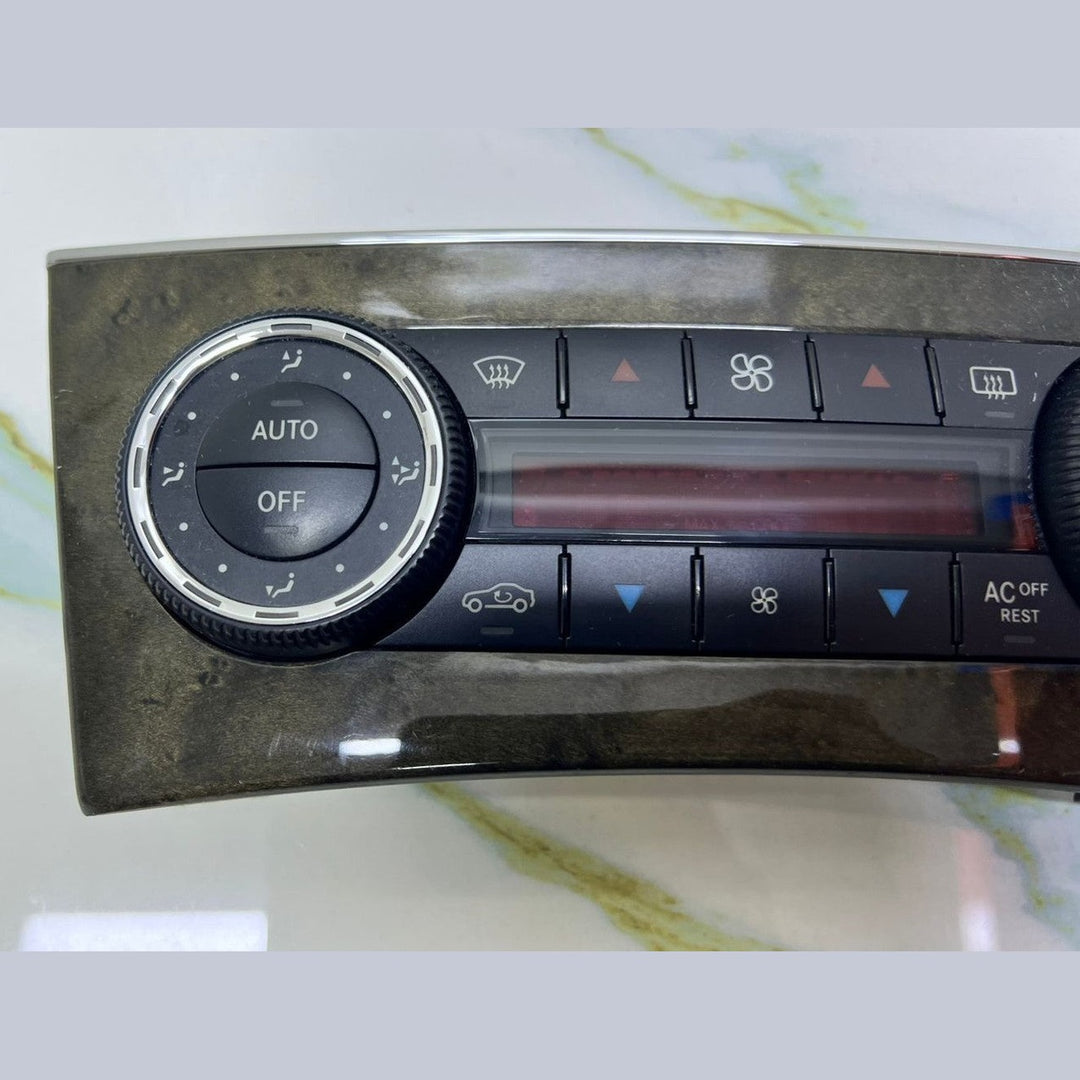 03-06 Mercedes W203 C-Class A/C Heater Climate Control Panel A203 8303285 OEM