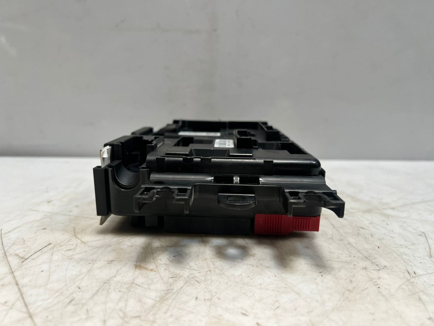 2014-2016 BMW 1 Series F20 and 2 Series F22 F23 428i Rear Fuse Box 9337880 OEM