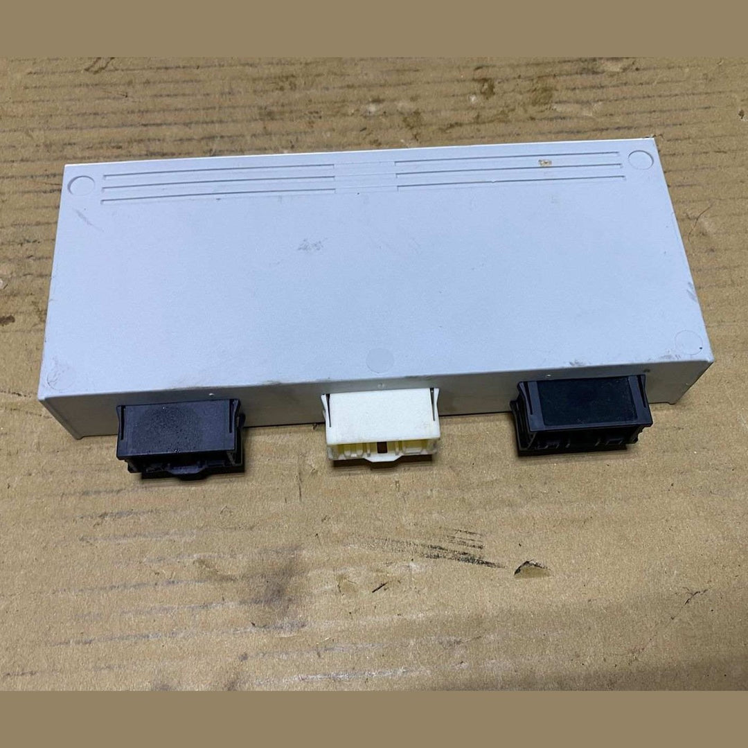 2015 BMW 535i Tailgate Lift Control Module 7258363 740i, 740Li, 750i, and 535i 