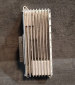 Load image into Gallery viewer, AUDI OEM  A4 A5 S5 Q5 B8 RADIO AMPLIFIER BOOSTER 8T0035223
