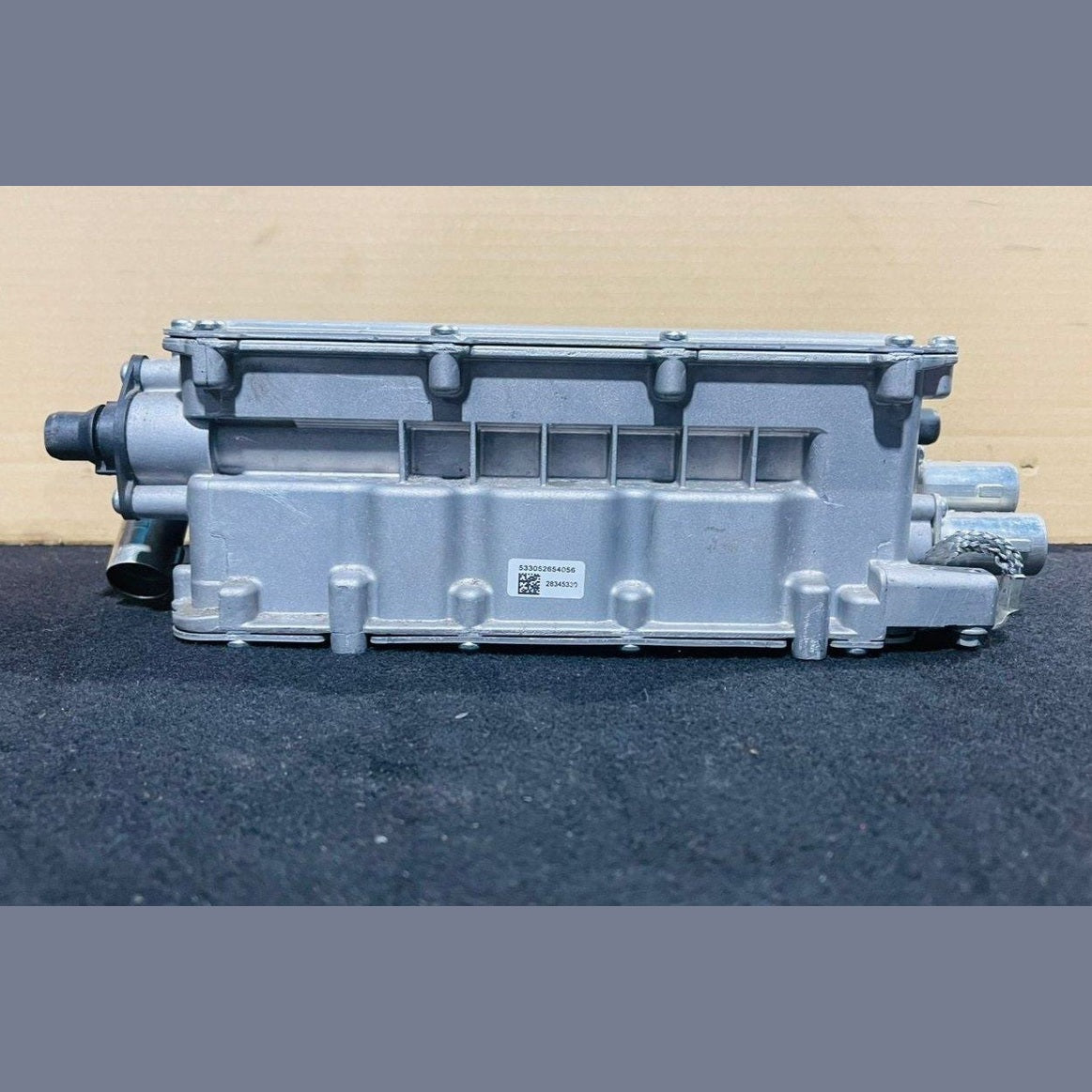 2015-2018 BMW X5 Voltage Converter Inverter 8663249
