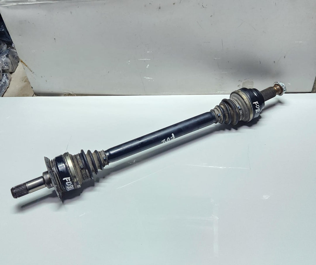2011-2016 BMW 535i Rear Axle Shaft 7581023 F10 F11 535i and 5 GT F07 OEM