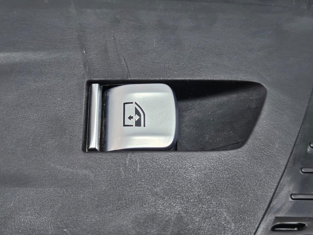 9299457-2018-2024 BMW X3 7 Series G11 G12 Right Side Power Window Switch OEM
