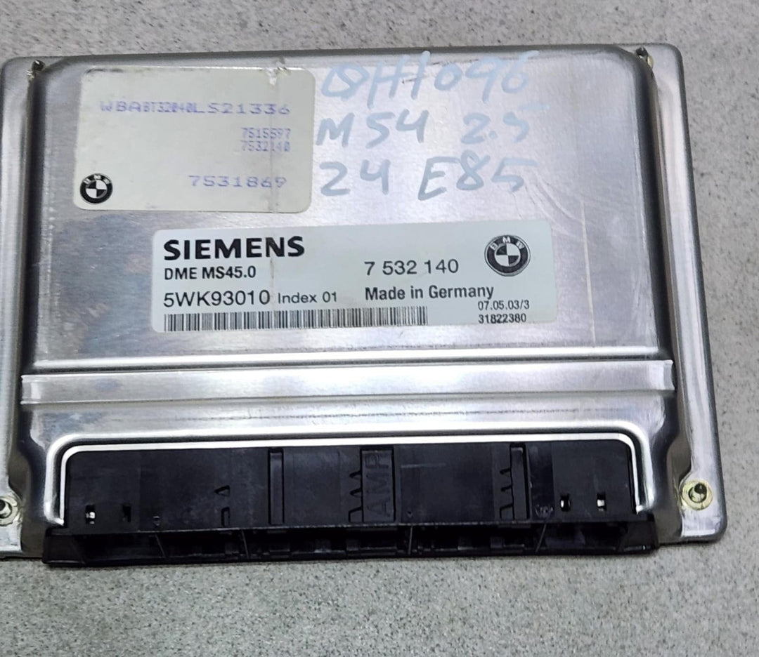 7532140-2003-2005 BMW Z4 E85 Z3 M54 Engine Control Unit DME OEM