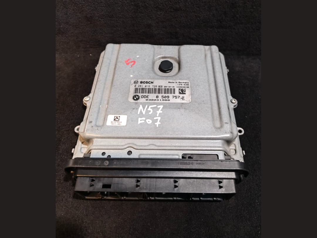 BMW 5 7 SERIES F01 F02 F10 F07 N57D30A ENGINE CONTROL UNIT ECU ONLY -  8509757