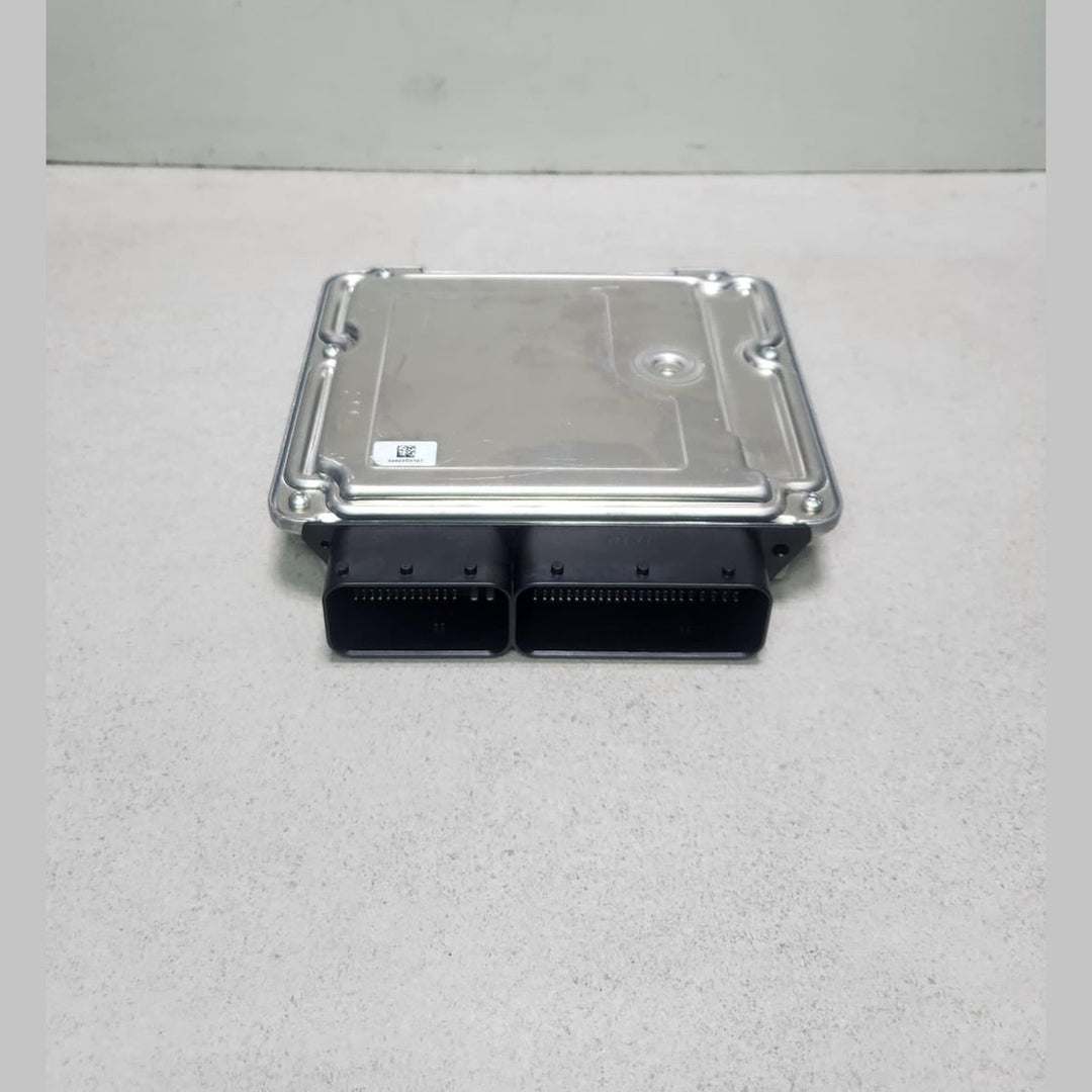 BMW F30 N47 DDE Engine Control Unit ECU ONLY 8576344 OEM