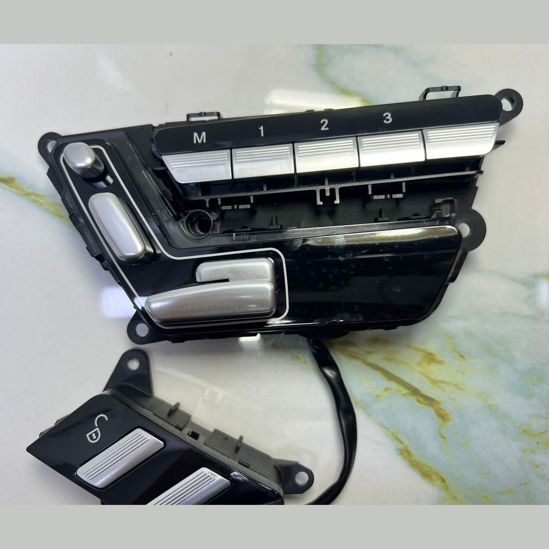 Mercedes-Benz Front Passenger Seat Control Switch Unit A221 8701879 W221 S-Class