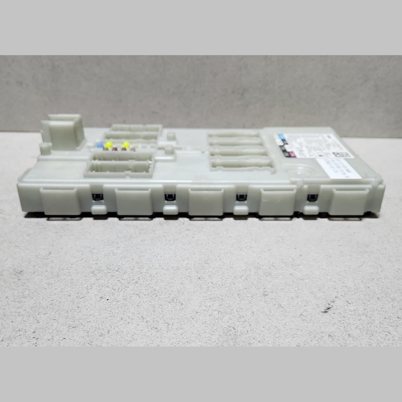 BMW Body Control Module 5A0BA29  5 Series G30 G31