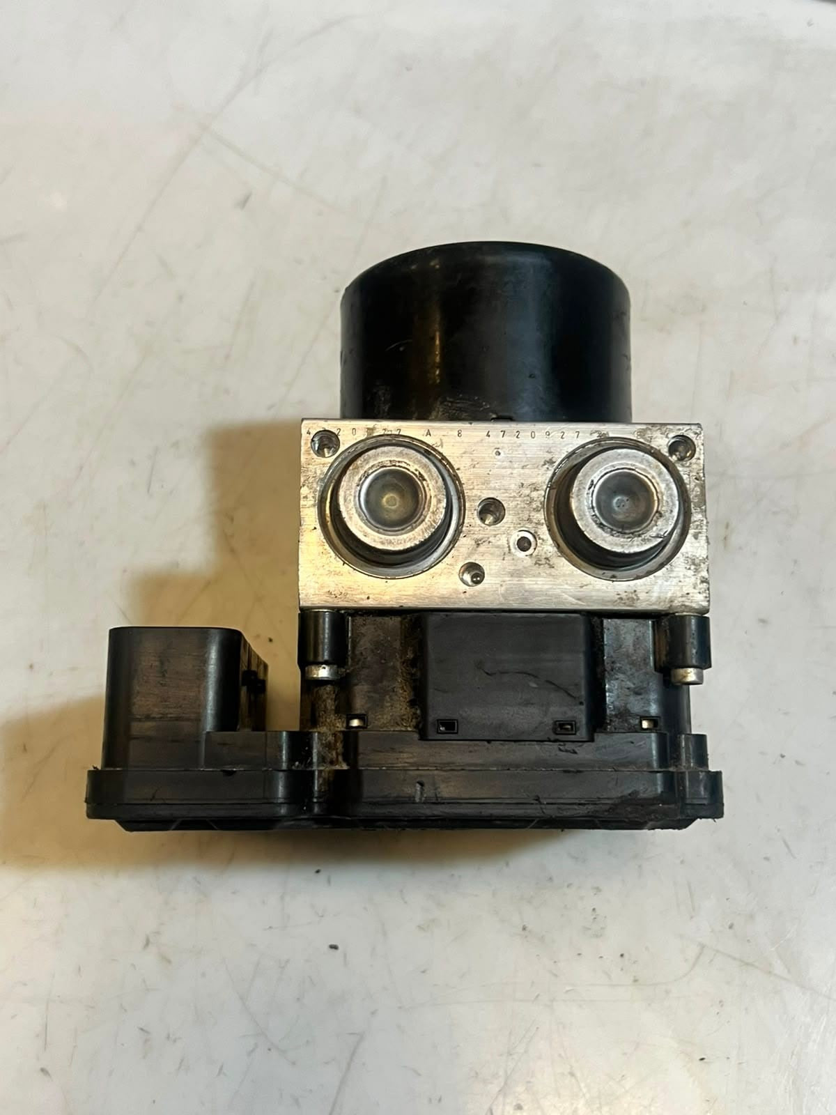 2008-2013 BMW E90 E92 E82 135i ABS Anti-Lock Brake Control Module 6784766 OEM