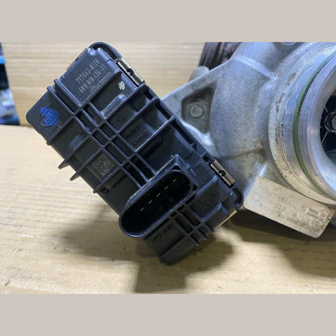BMW Turbocharger 8579212 520d G30 G31 X3 G01 X4 G02 models with B47 D20 engine