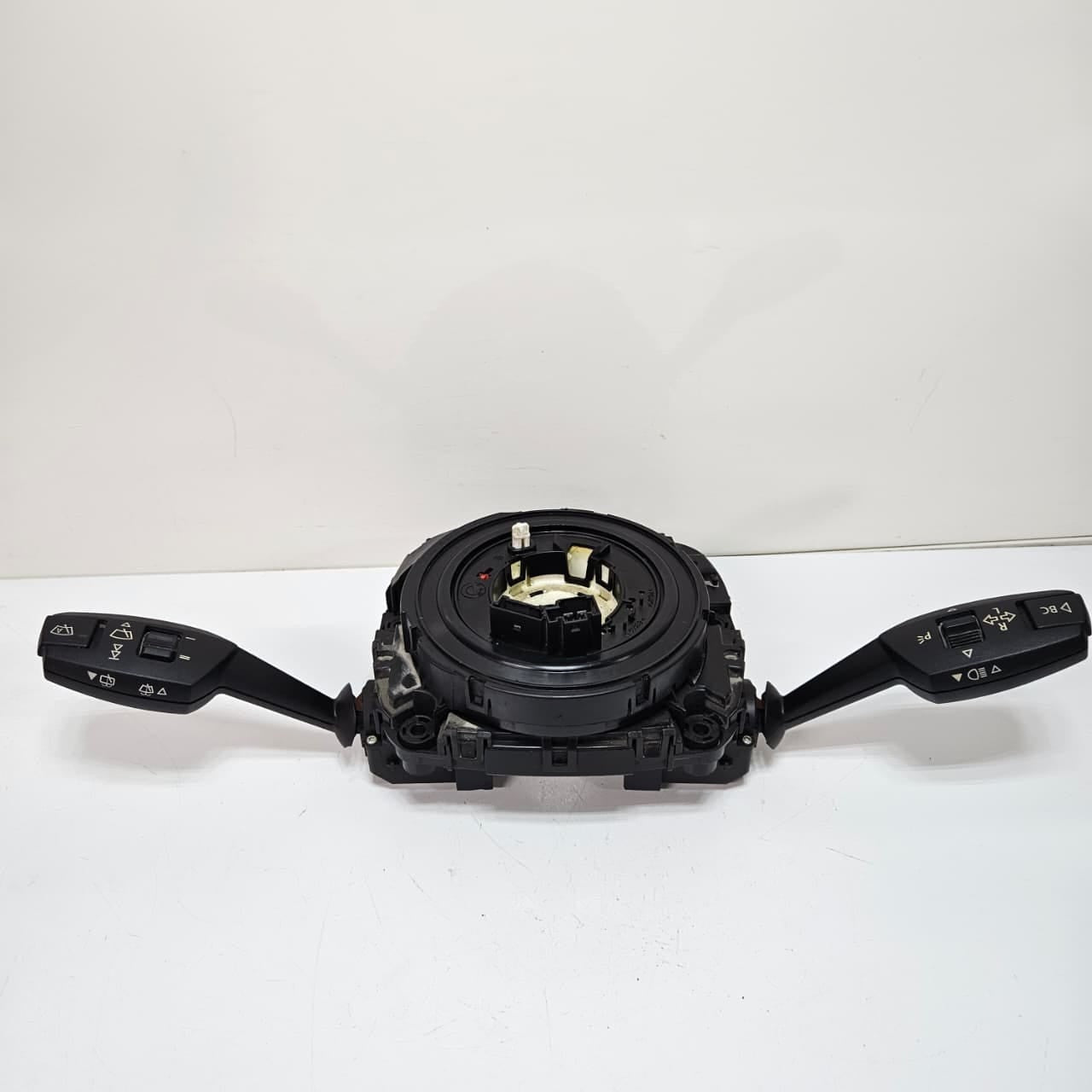 2012-2013 BMW E88, E90 X1 E84 118i Steering Column Switch 9123031