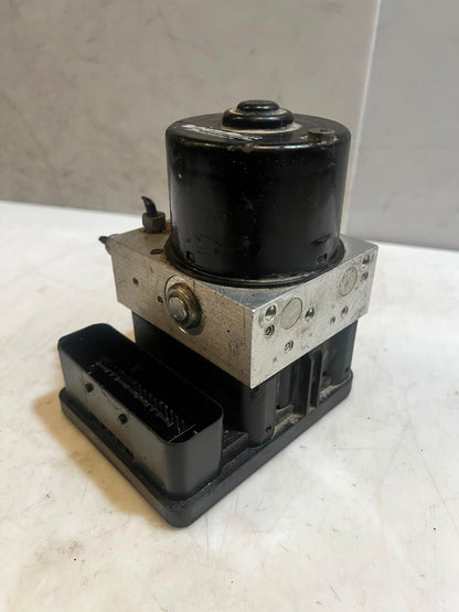 2007-2009 BMW 3 Series E90 E91 328i ABS HYDRAULIC Pump Control Module 6777159