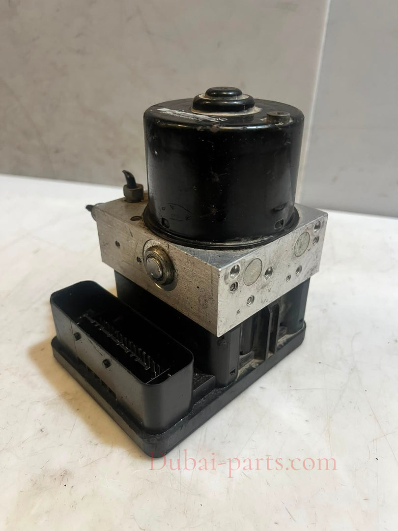 2007-2009 BMW 3 Series E90 E91 328i ABS HYDRAULIC Pump Control Module 6777159