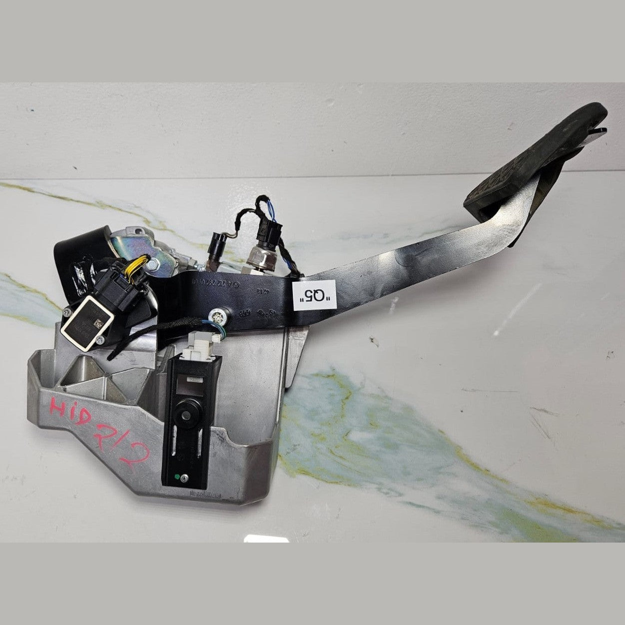 10-15 Mercedes-Benz W212 E-Class Hybrid Brake Pedal Assembly A212 2900301 OEM