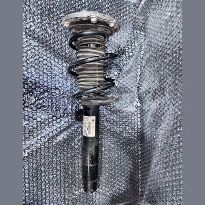 BMW Front Shock Absorber 6876755 3,4 Series F30 F32 F36 330e 40000 KM