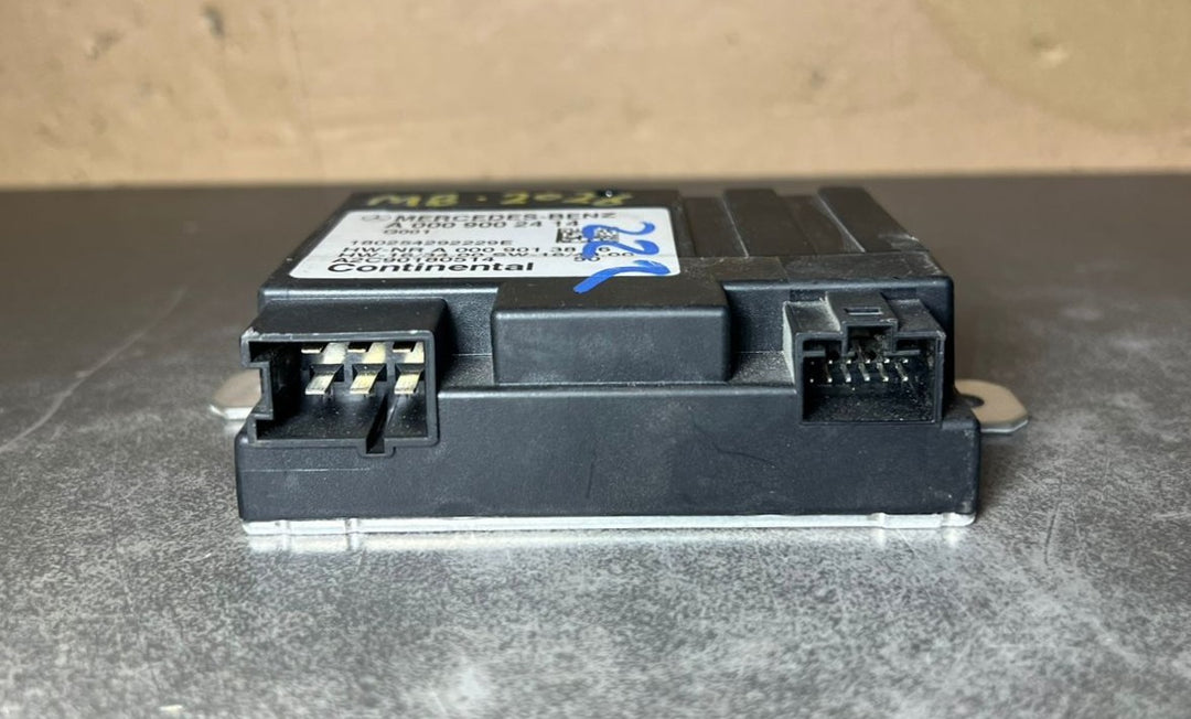 2015-2020 Mercedes S-Class W222 W205 Fuel Pump Control Module A000 9002414 OEM