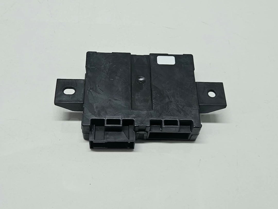9384731-2015-2019 BMW 750i G11 G12 RHD Interior Light Control Module OEM