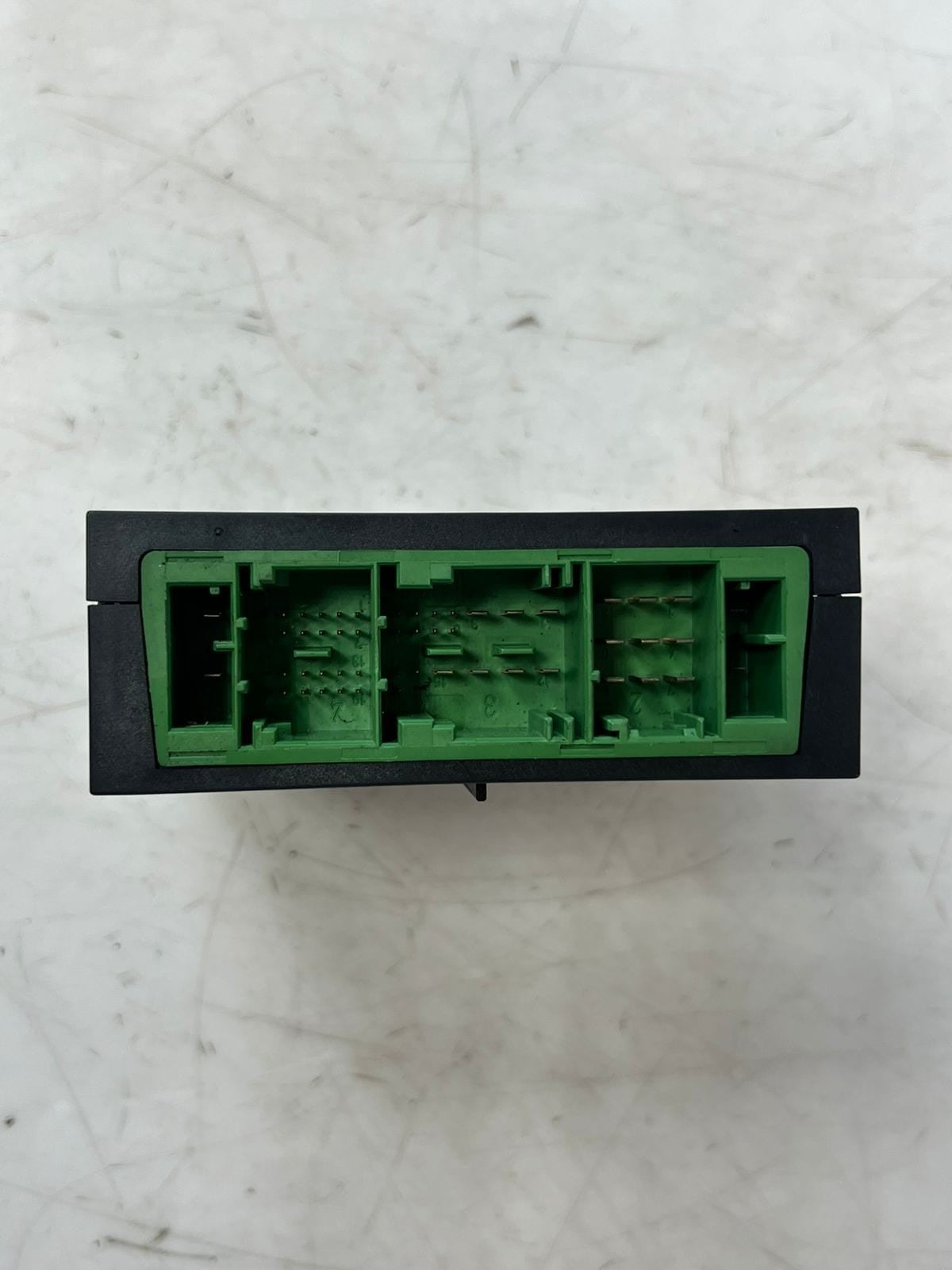 2004-2005 BMW 745i 750I Integrated Supply Module 7510638 OEM